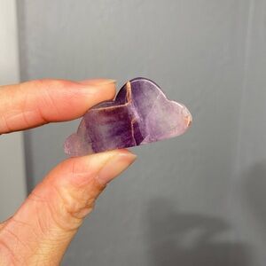 PURPLE FLUORITE CLOUD CARVING